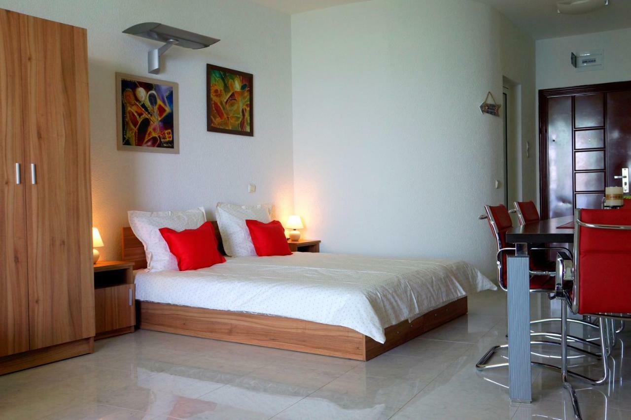 Silver Beach Delux Apartments Byala  Exterior photo